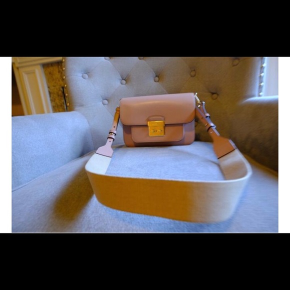 MICHAEL Michael Kors Sloan Editor Leather Bag - Picture 3 of 4